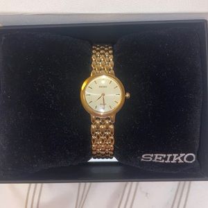 Seiko analog watch